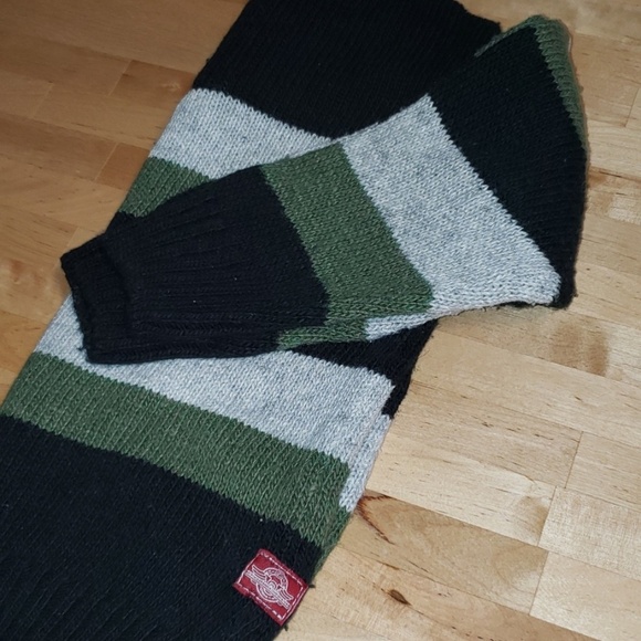 🔶️5 for $30🔶️ Kevingston wide Striped Boys Sweater - Picture 3 of 4